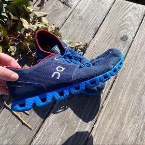 On Cloud X Running Shoe